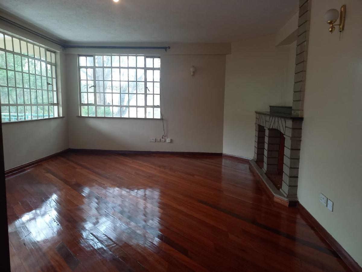 3 Bed Apartment with En Suite in Kileleshwa - 3