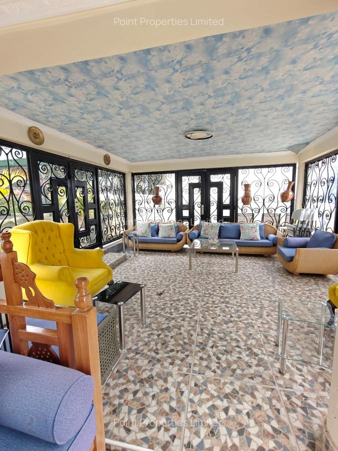 7 Bed Villa with En Suite in Karen - 4