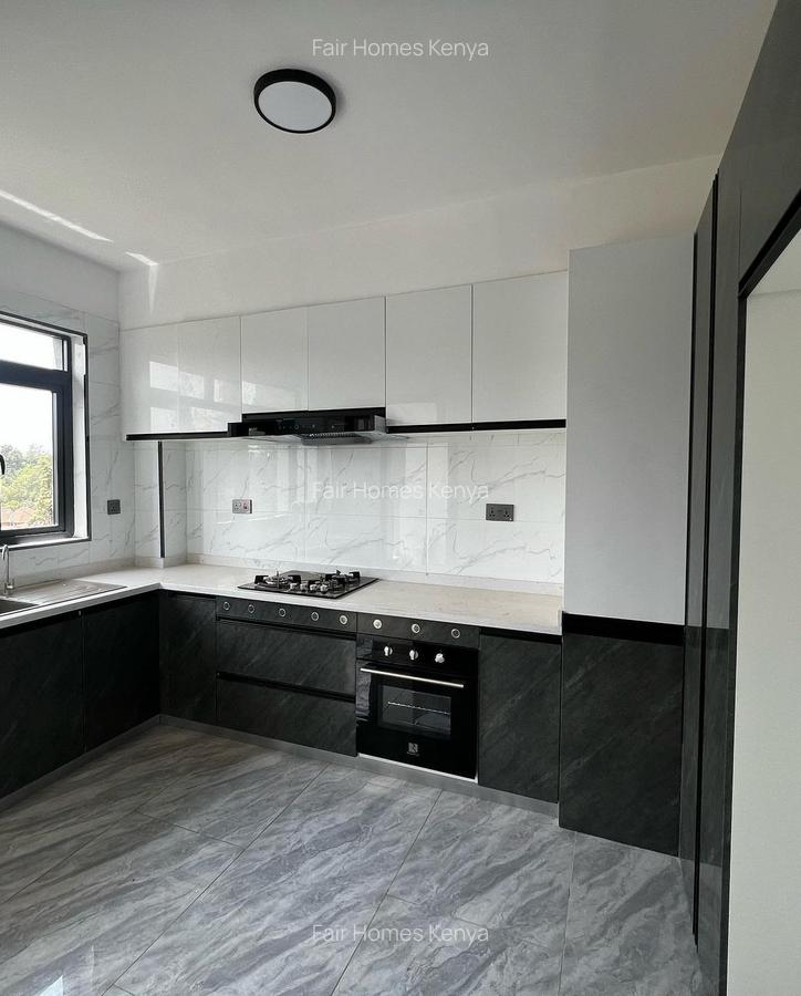 3 Bed Apartment with En Suite at Othaya Road - 14