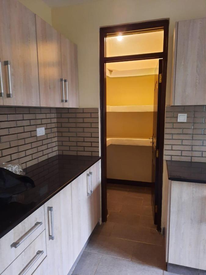 3 Bed Apartment with En Suite in Lavington - 10