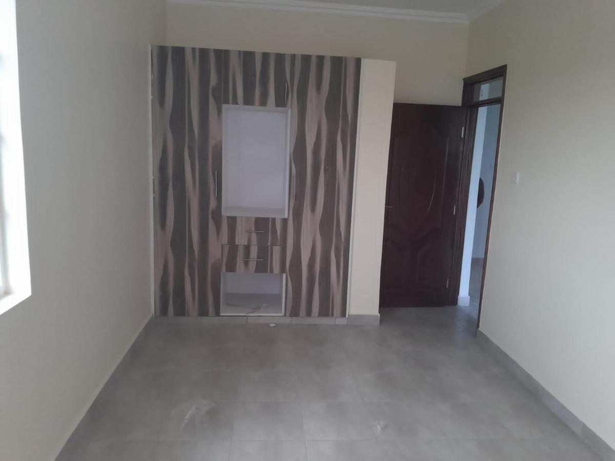 3 Bed House with En Suite at Harvest Estate - 11