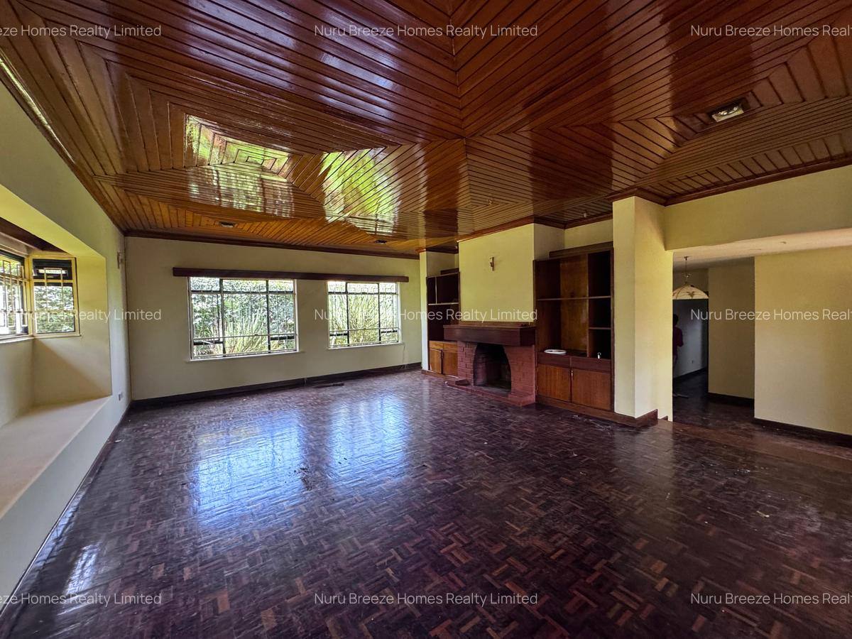 4 Bed House with En Suite in Nyari - 19