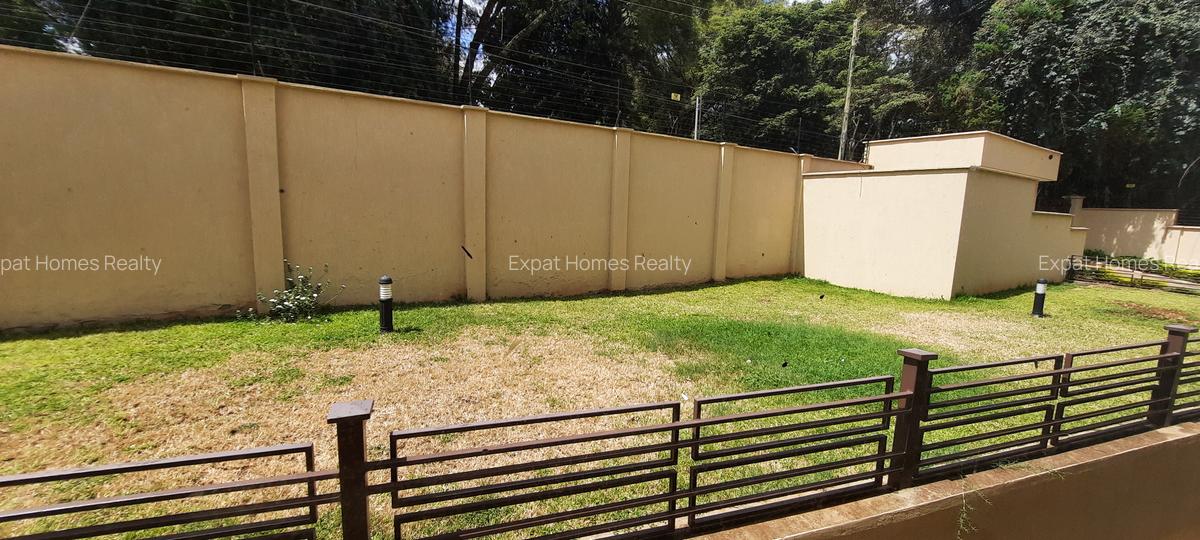 5 Bed Villa with En Suite in Lavington - 17