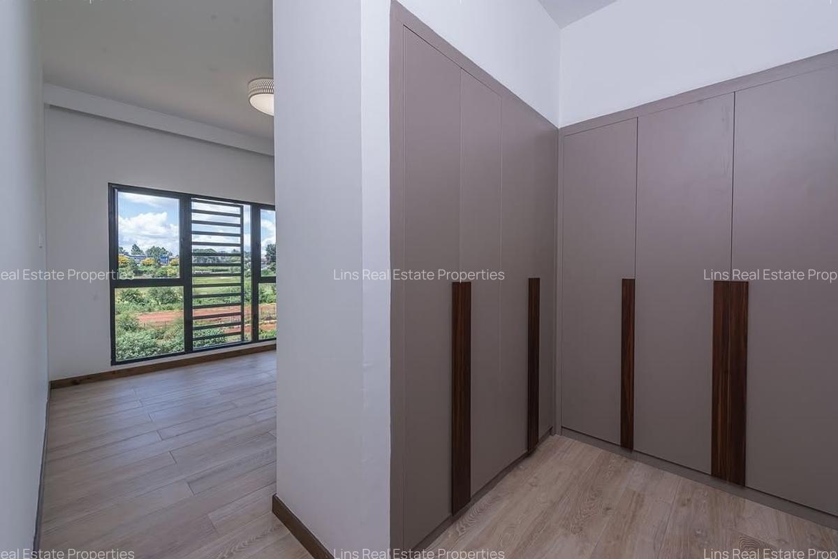 2 Bed Apartment with En Suite in Rosslyn - 7