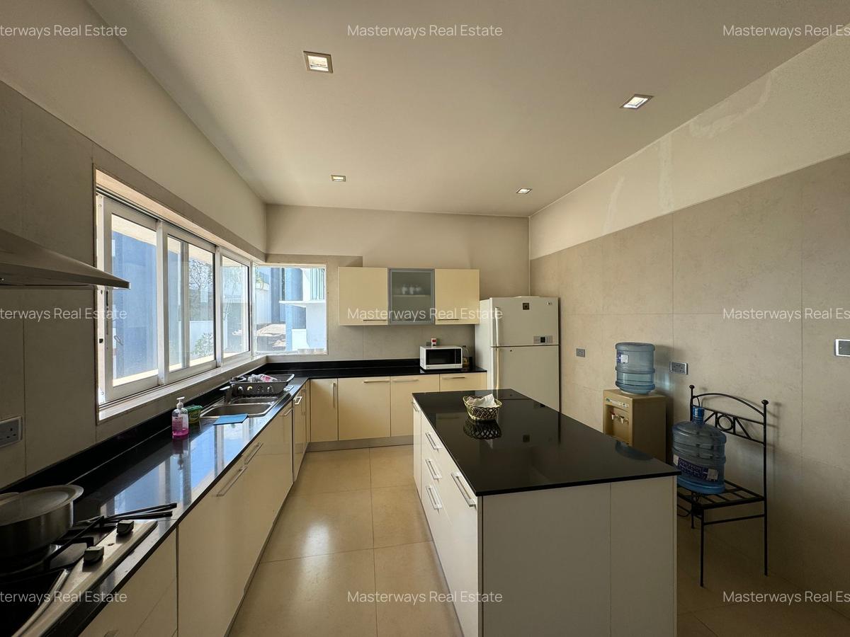 5 Bed Villa with En Suite at Peponi Road - 5