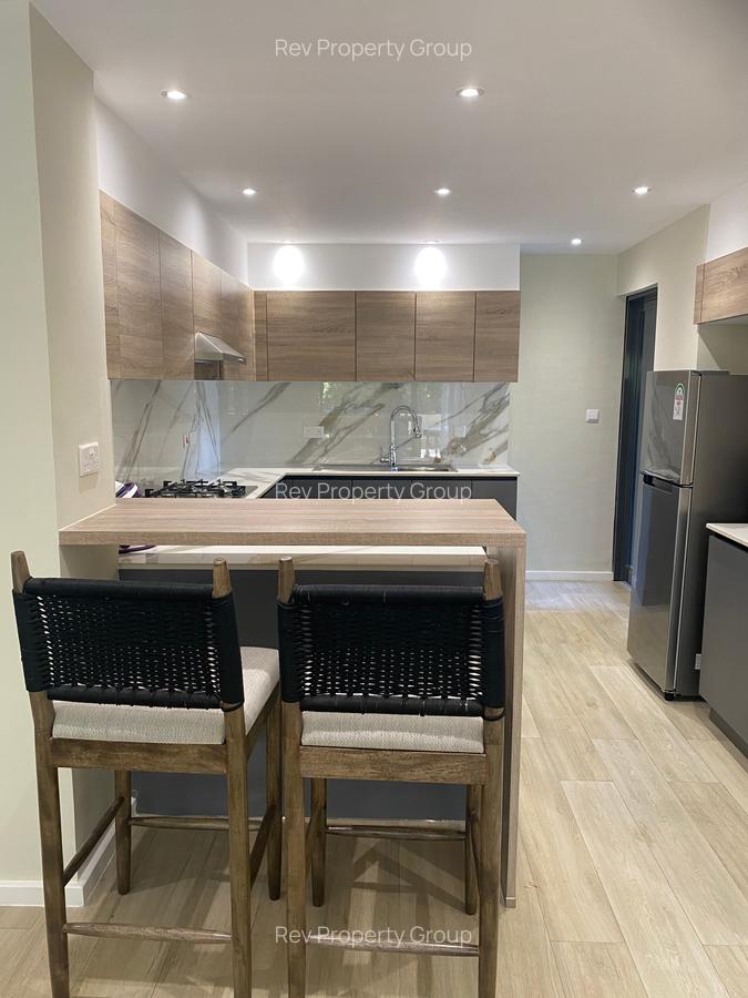 Furnished 2 Bed Apartment with En Suite in Riverside - 5