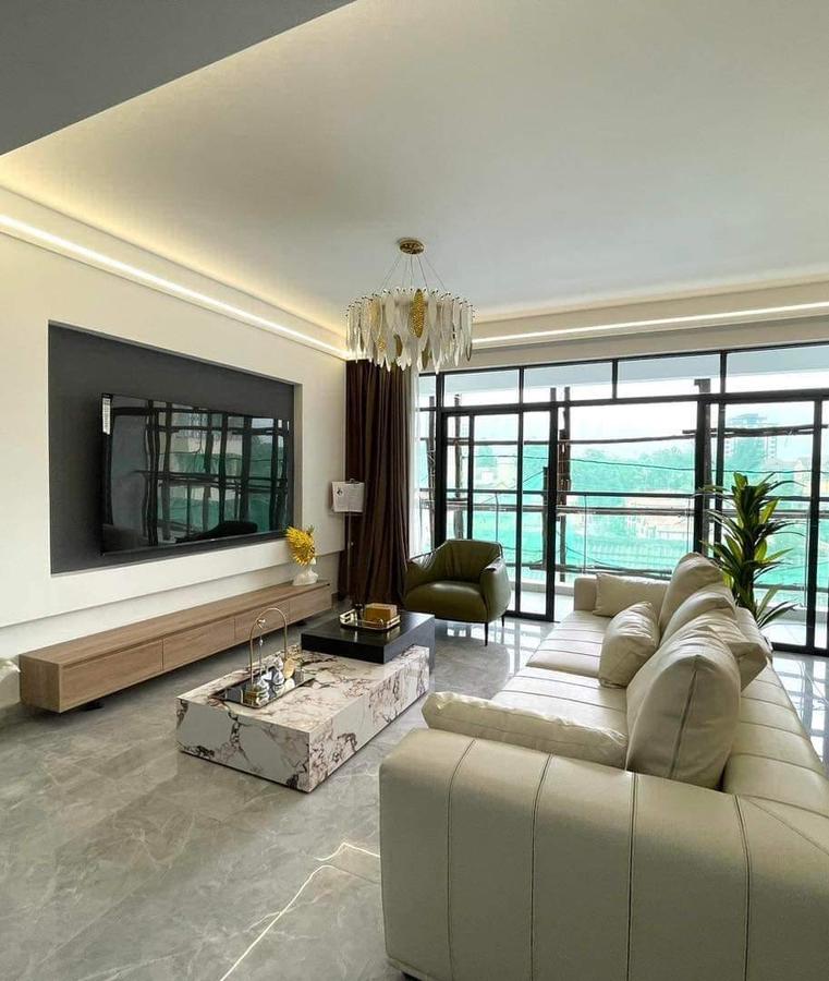 2 bed apartment with en suite in lavington