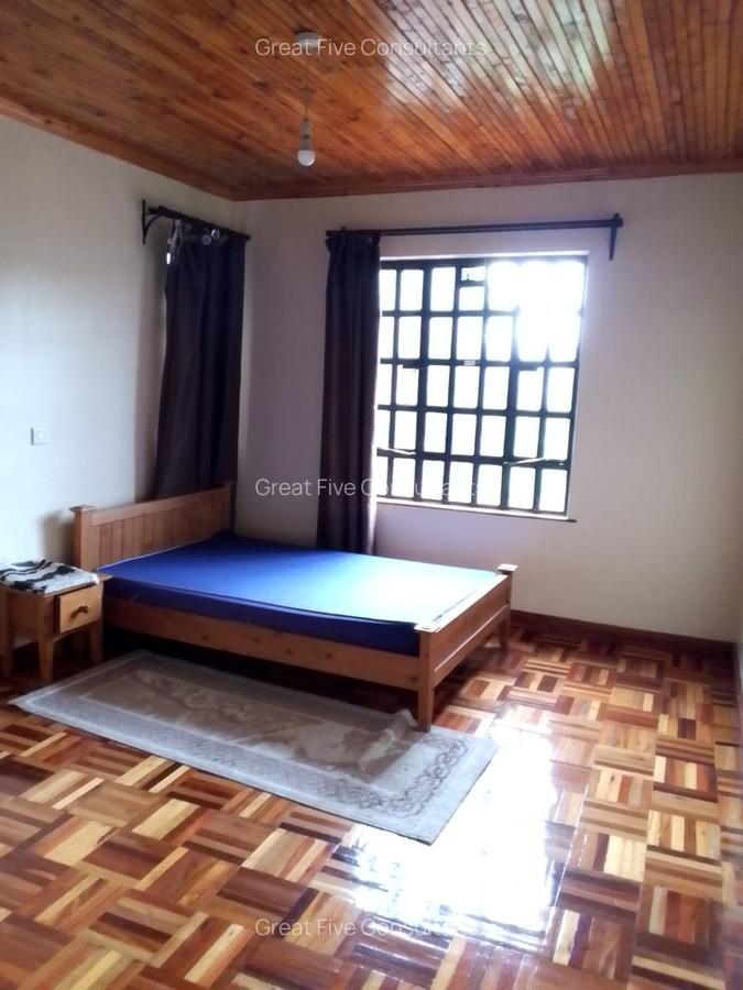 5 Bed Villa with En Suite in Runda - 12