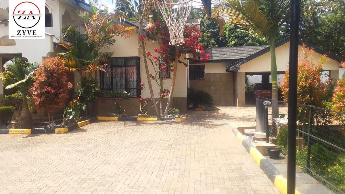 4 Bed House with En Suite at Runda - 5