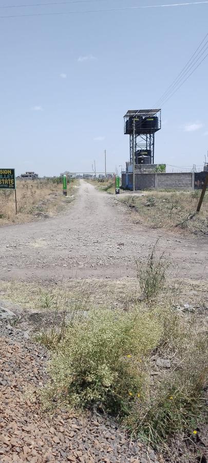 Commercial Land in Kamakis - 4