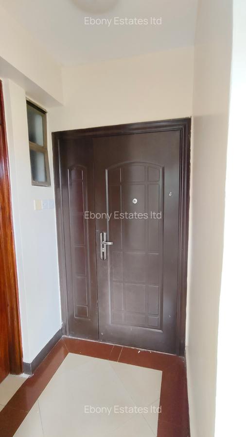 4 Bed Apartment with En Suite at Riverside Drive - 6