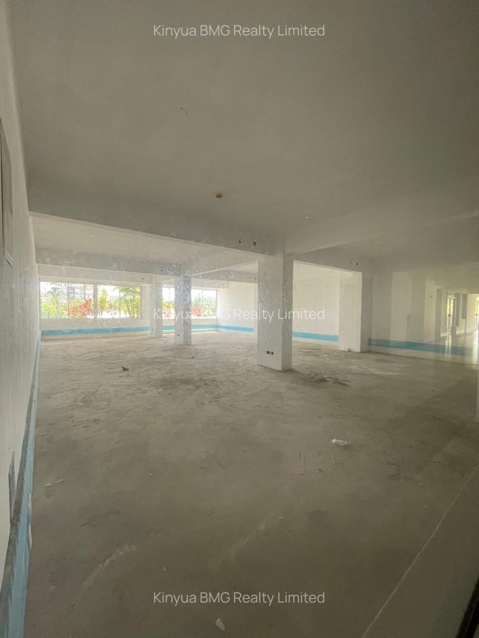 1,130 ft² Office with Service Charge Included at Links Road - 5