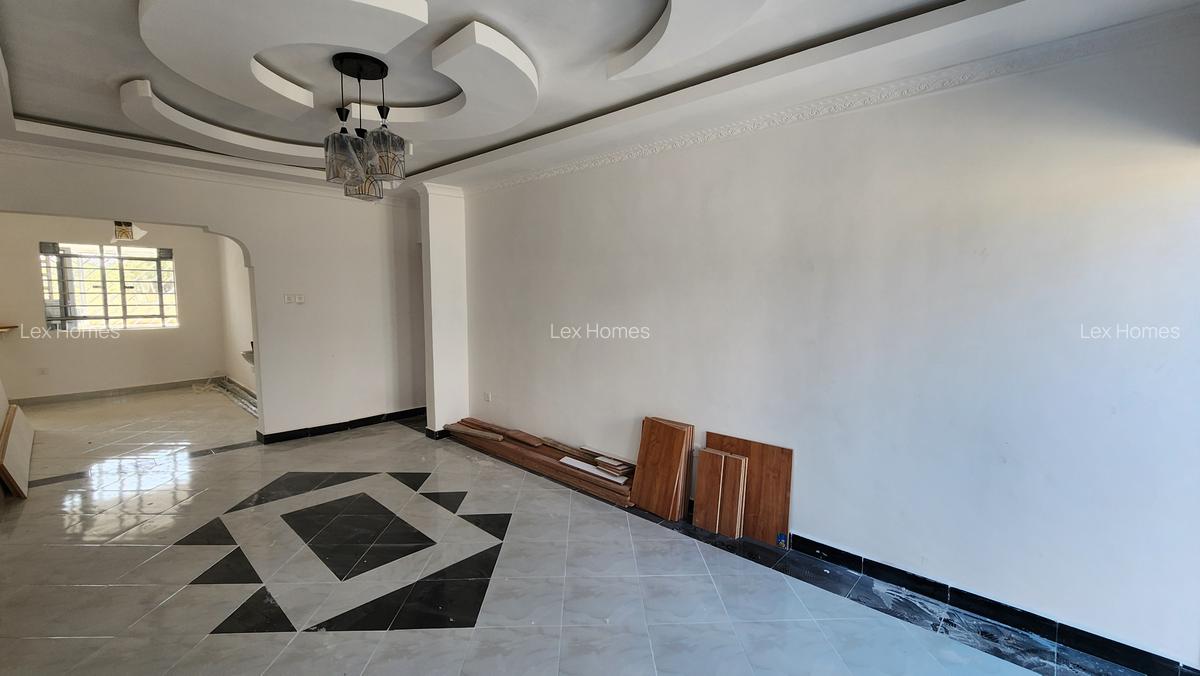 3 Bed House with En Suite at Rimpa Road - 5