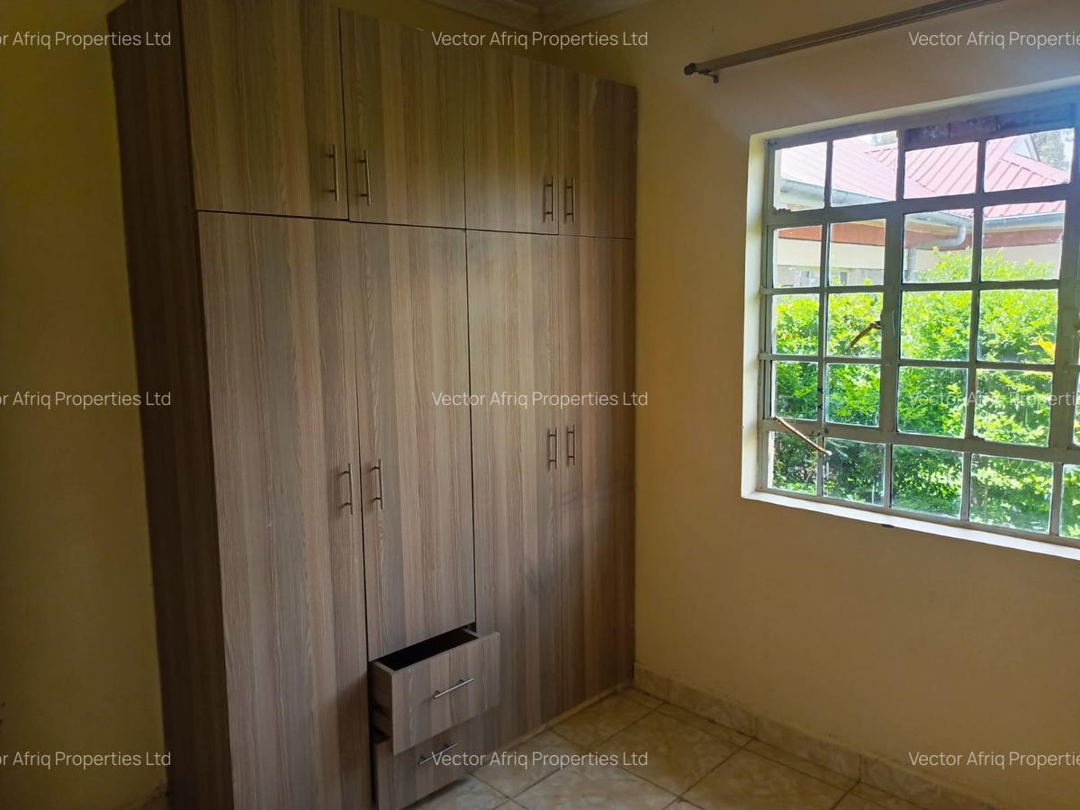 3 Bed House with Garden at Acacia - 10