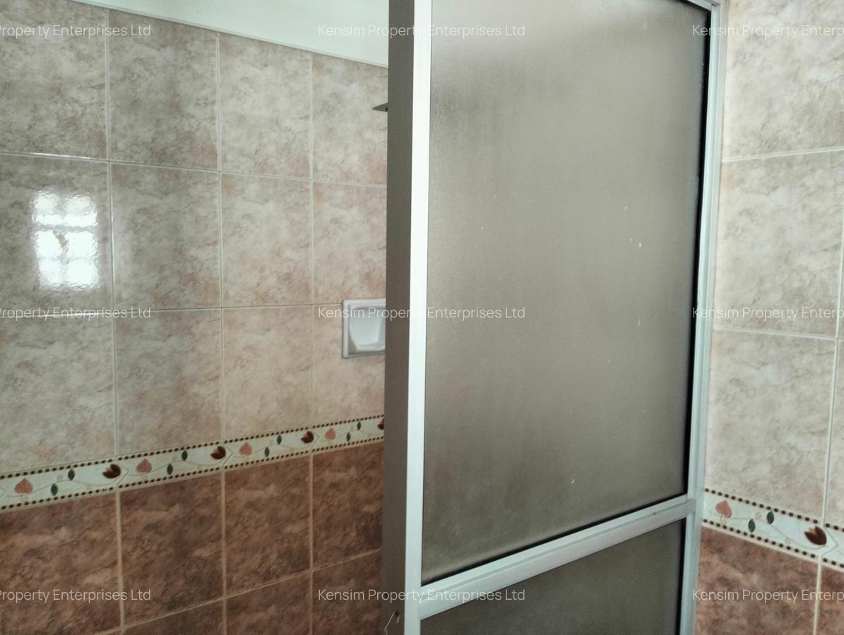 5 Bed Townhouse with En Suite in Westlands Area - 20