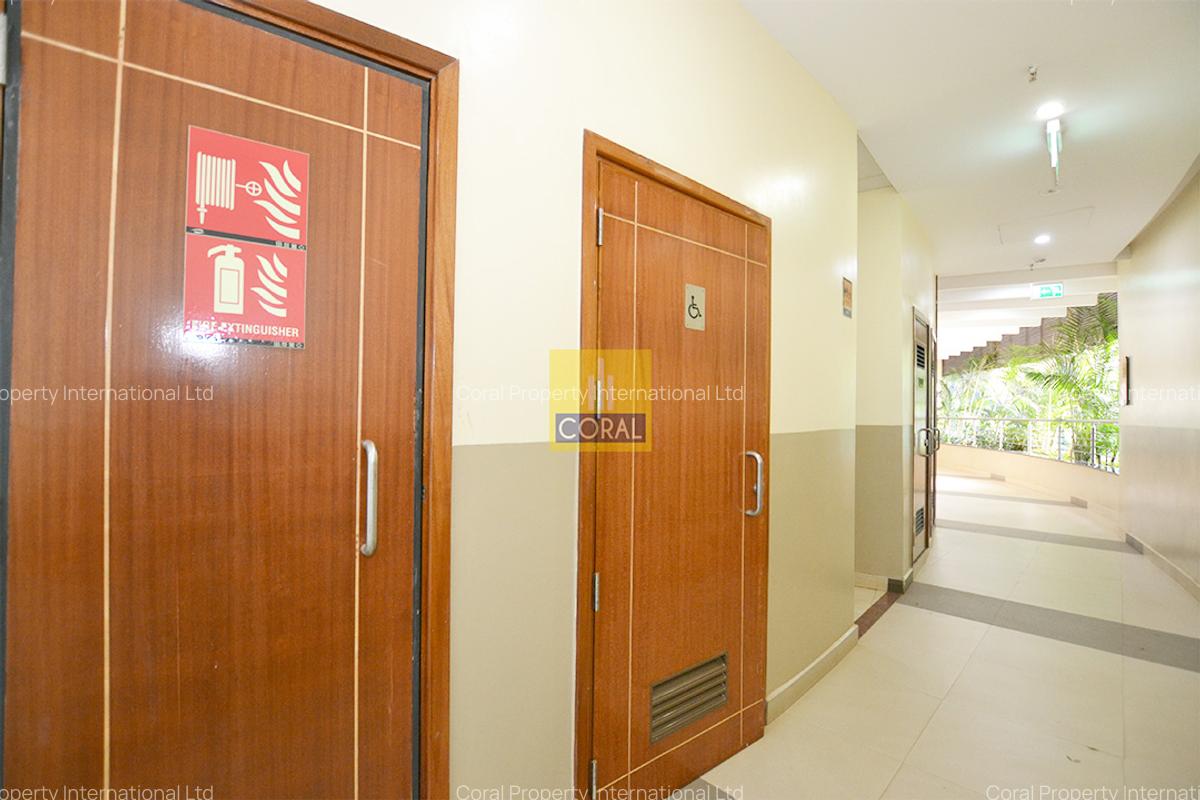 Office in Rosslyn - 3