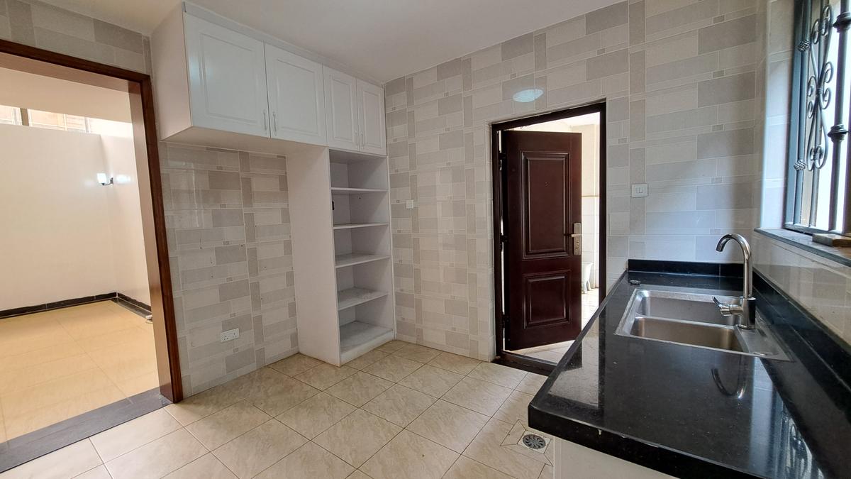 5 Bed Villa with En Suite at Chalbi Drive - 20