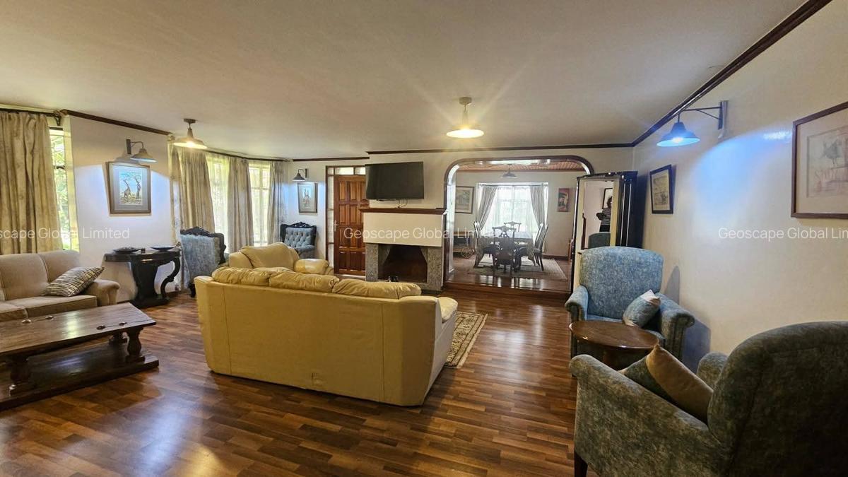 5 Bed House with En Suite in Karen - 2