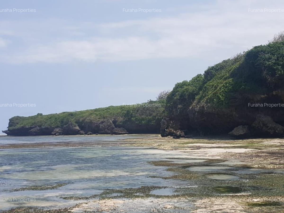 866,058 m² Commercial Land at Vipingo Beach - 1