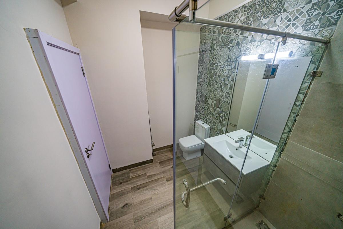 Serviced 2 Bed Apartment with En Suite in Kileleshwa - 10