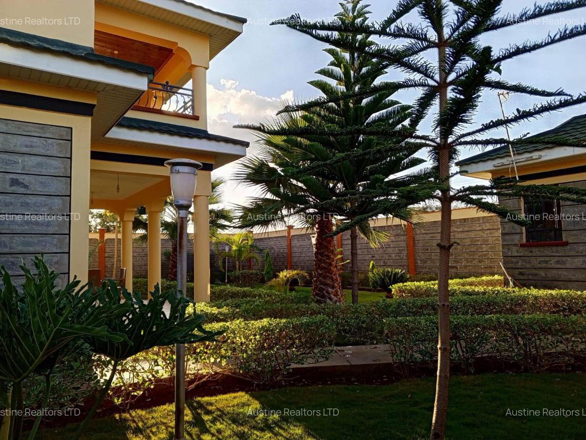 4 Bed Townhouse with En Suite at Namanga Road - 5