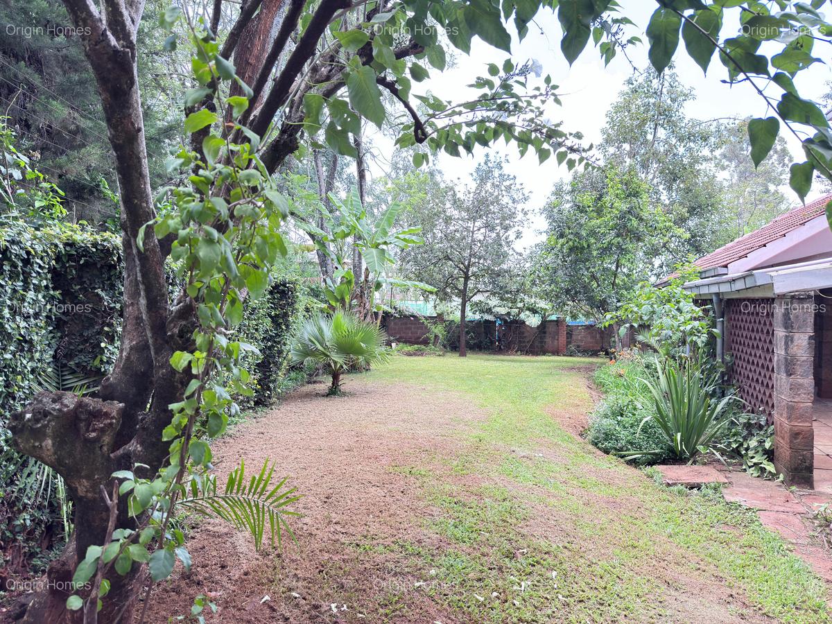 4 Bed Townhouse with En Suite in Lavington - 12