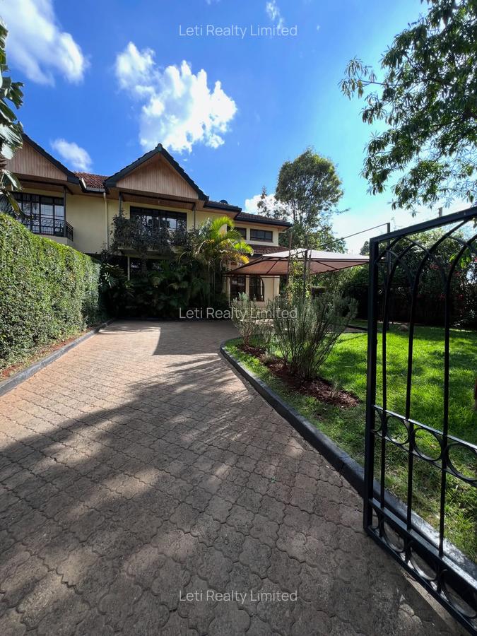 4 Bed Townhouse with En Suite in Lavington - 1