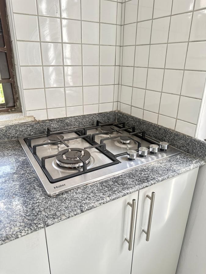 1 Bed Townhouse with En Suite at Runda - 9