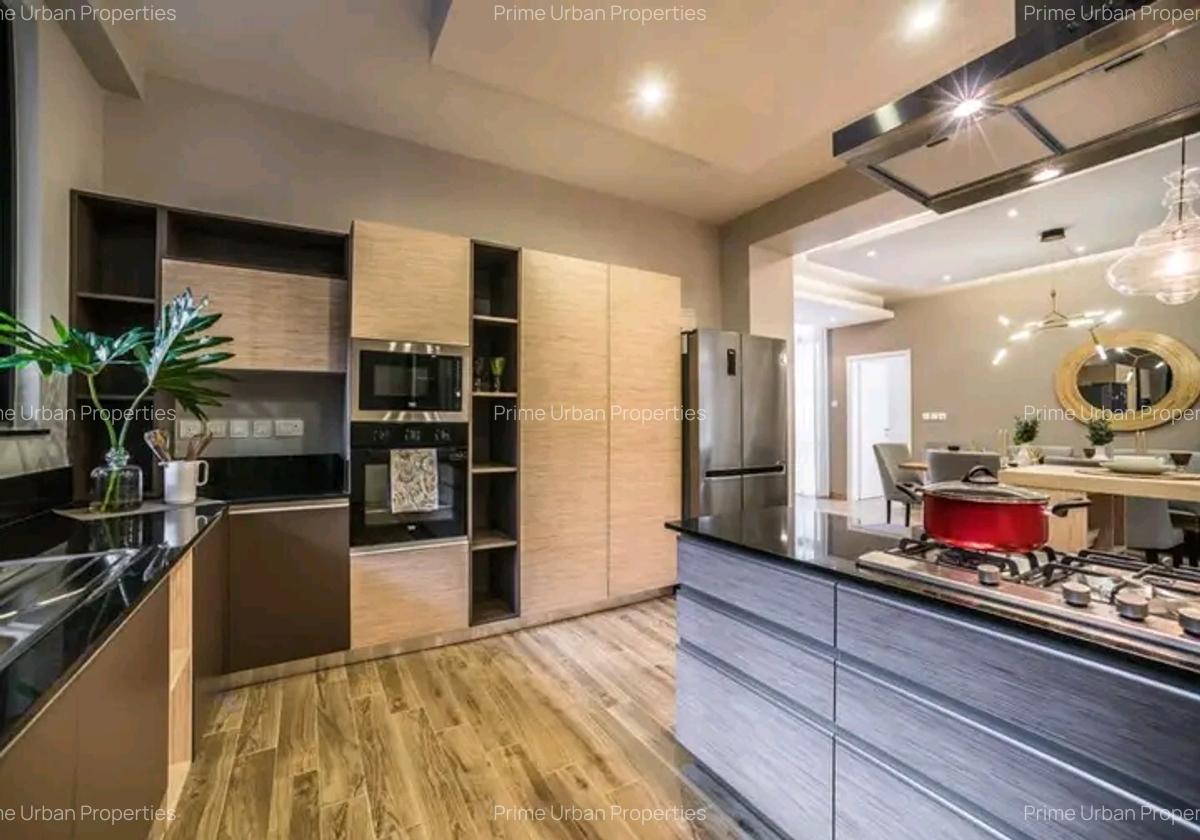 4 Bed Apartment with En Suite in Riverside - 9