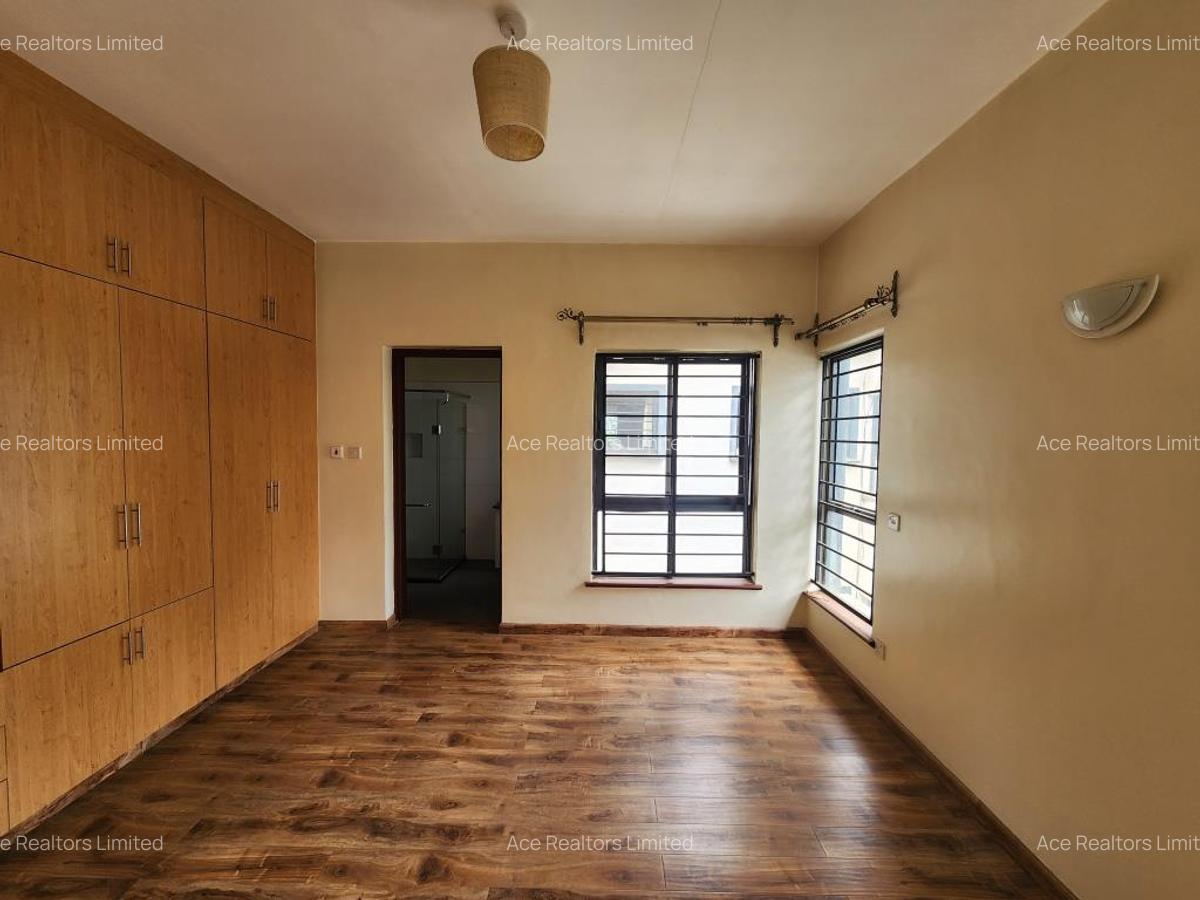 3 Bed Apartment with En Suite at Mvuli Road - 10