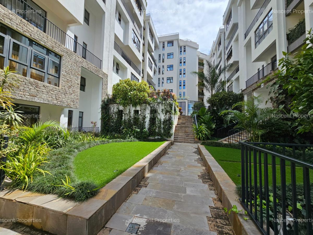 Serviced 3 Bed Apartment with En Suite in Spring Valley - 16