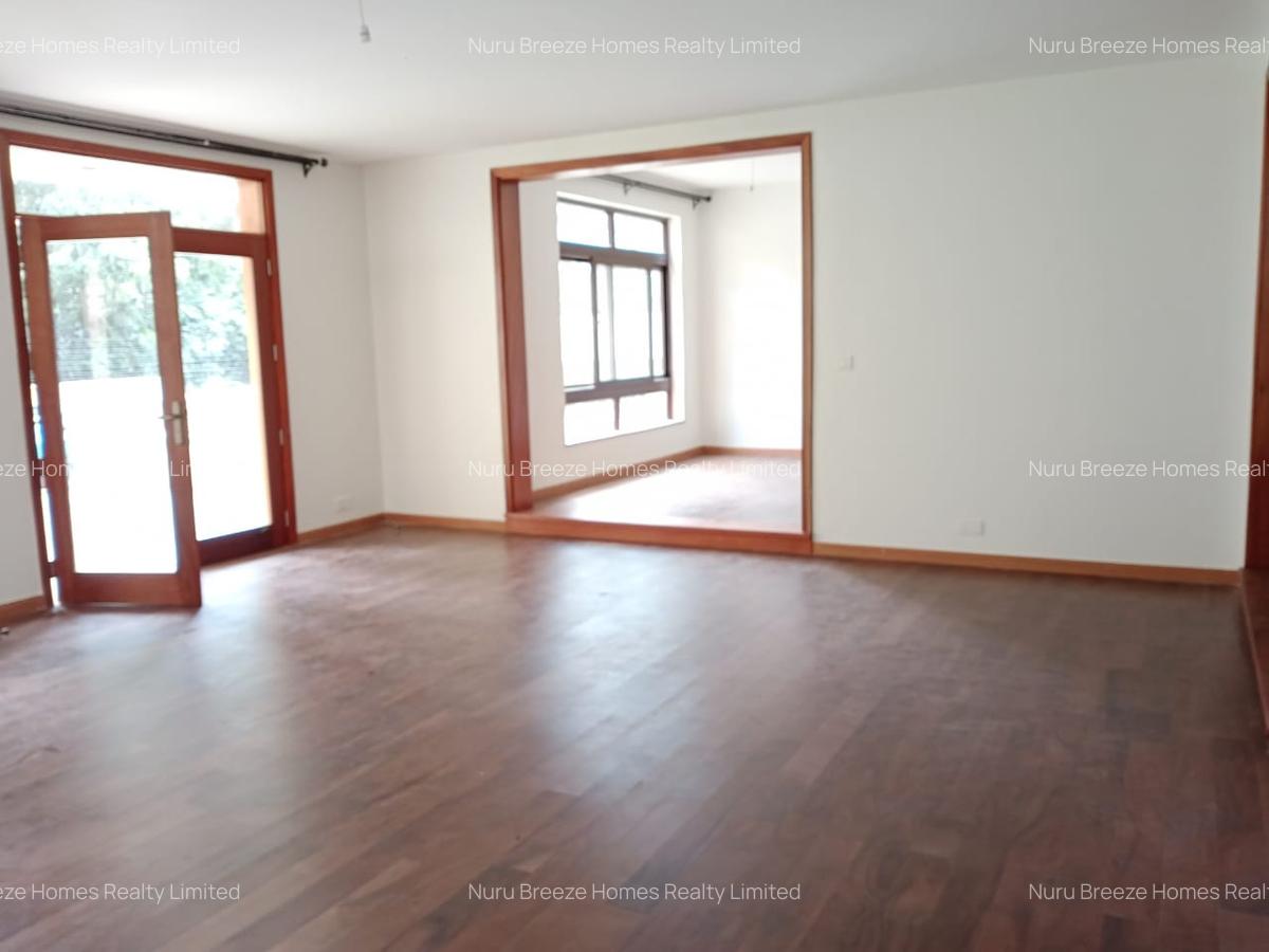 5 Bed Townhouse with En Suite in Lavington - 5
