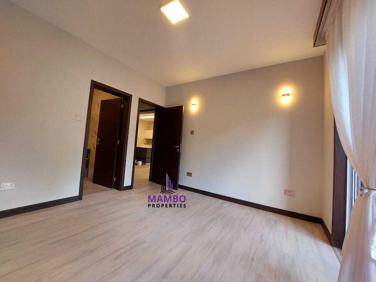 2 Bed Apartment with En Suite at Riverside Drive - 8