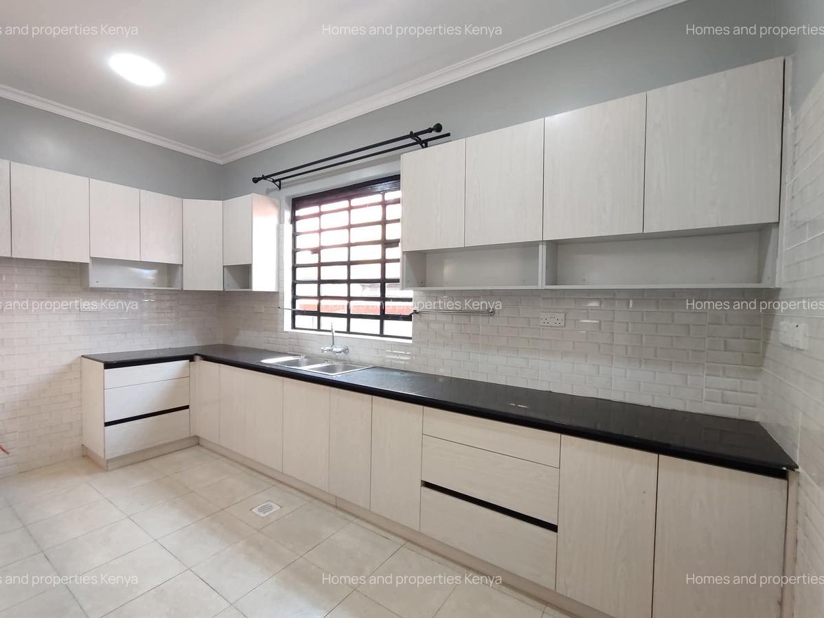 4 Bed House with En Suite at Mugutha - 4