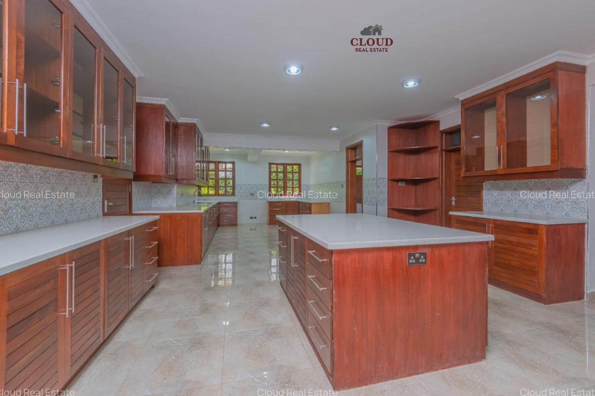 7 Bed House with En Suite in Muthaiga - 5