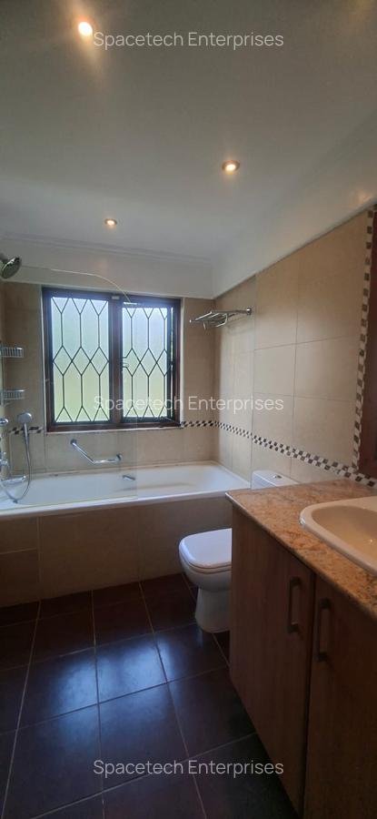 5 Bed House with En Suite in Gigiri - 14