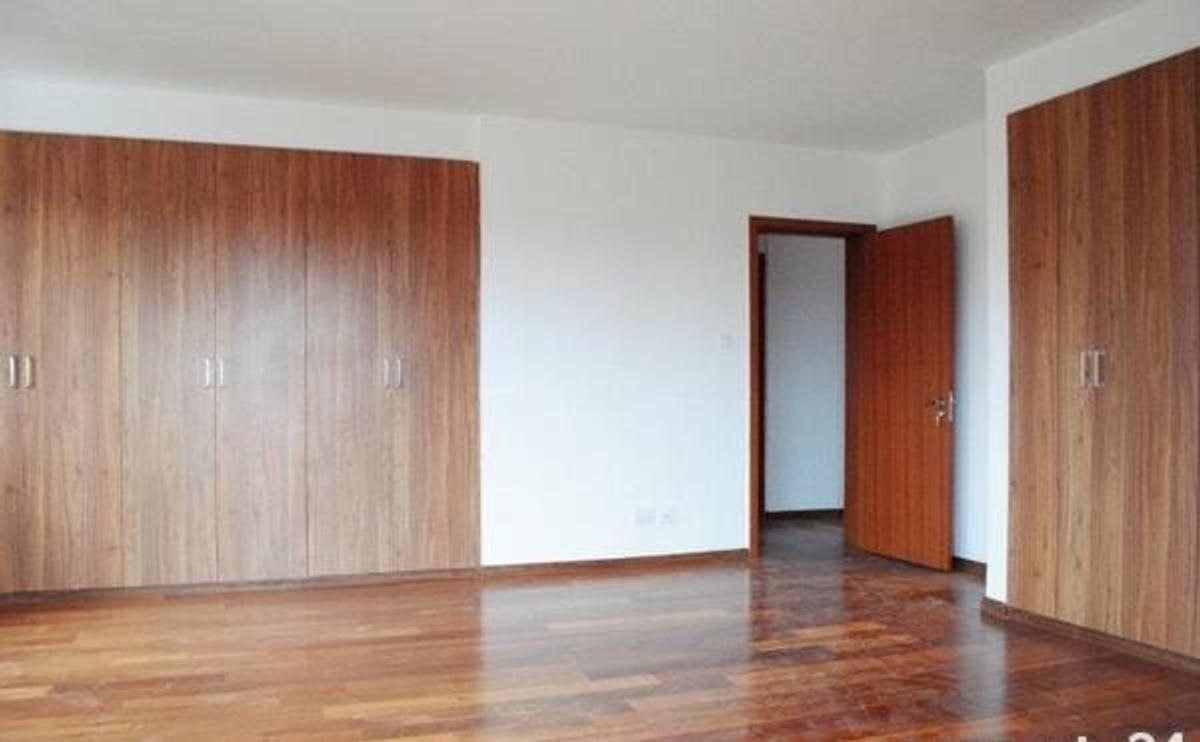 3 Bed Apartment with En Suite in Kilimani - 9