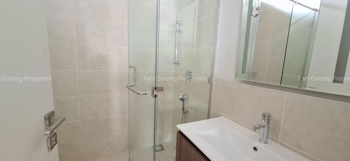 4 Bed House with En Suite in Kiambu Road - 18