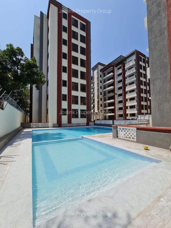 Serviced 3 Bed Apartment with En Suite in Nyali Area - 1