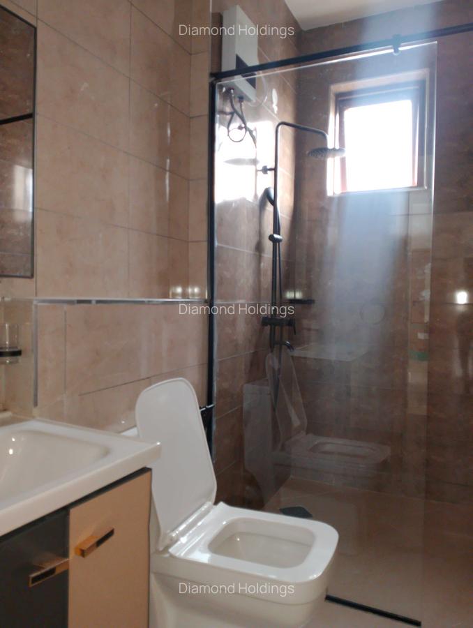 3 Bed Apartment with En Suite at Parklands - 4