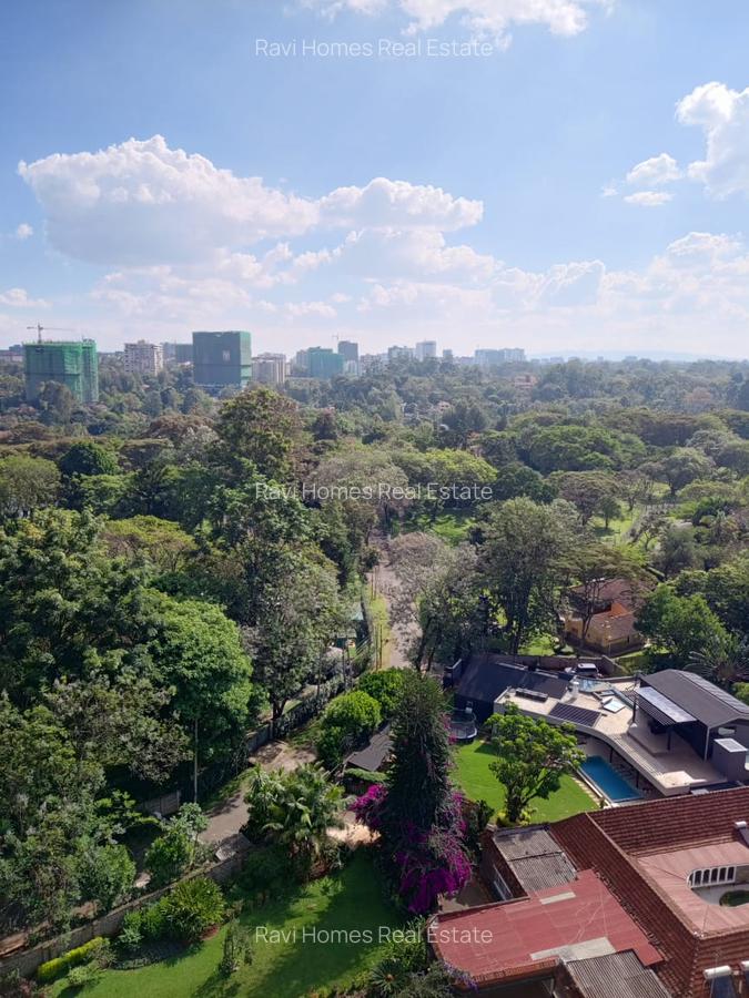 2 Bed Apartment with En Suite in Westlands Area - 3