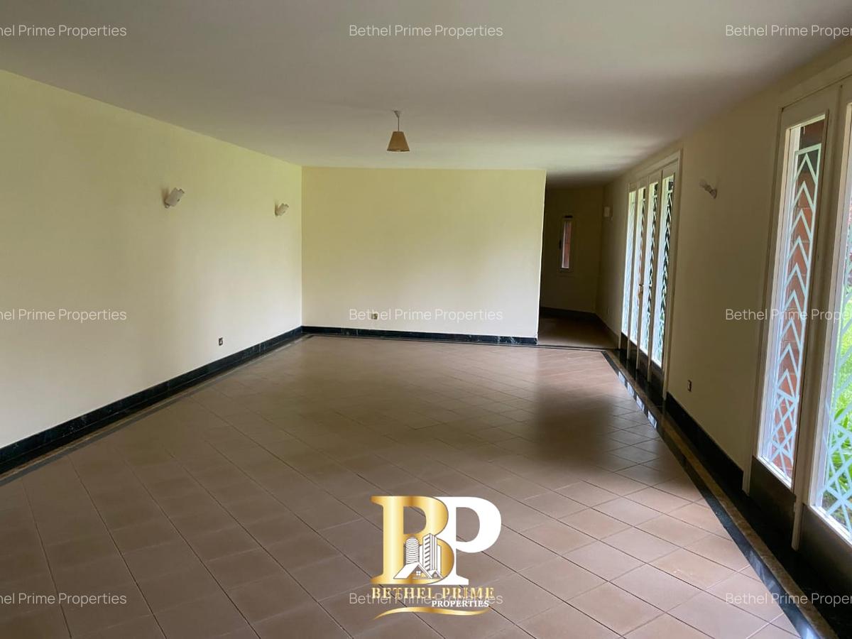 4 Bed Townhouse with En Suite in Muthaiga - 7