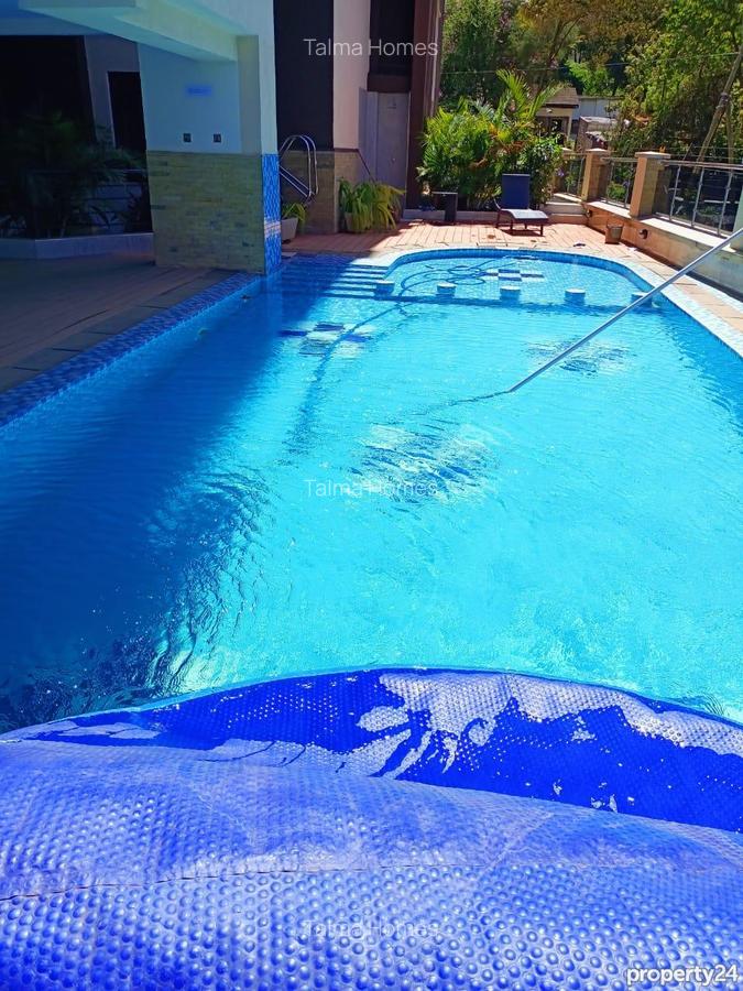3 Bed Apartment with En Suite at Off Riverside Drive - 17