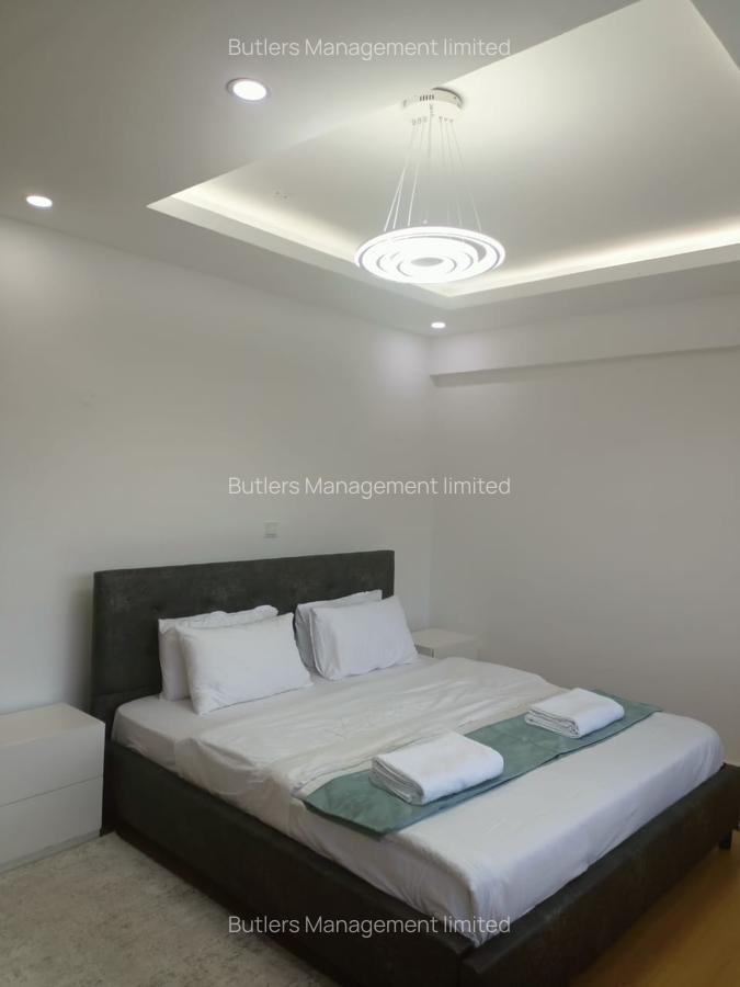 Serviced 3 Bed Apartment with En Suite in Brookside - 9