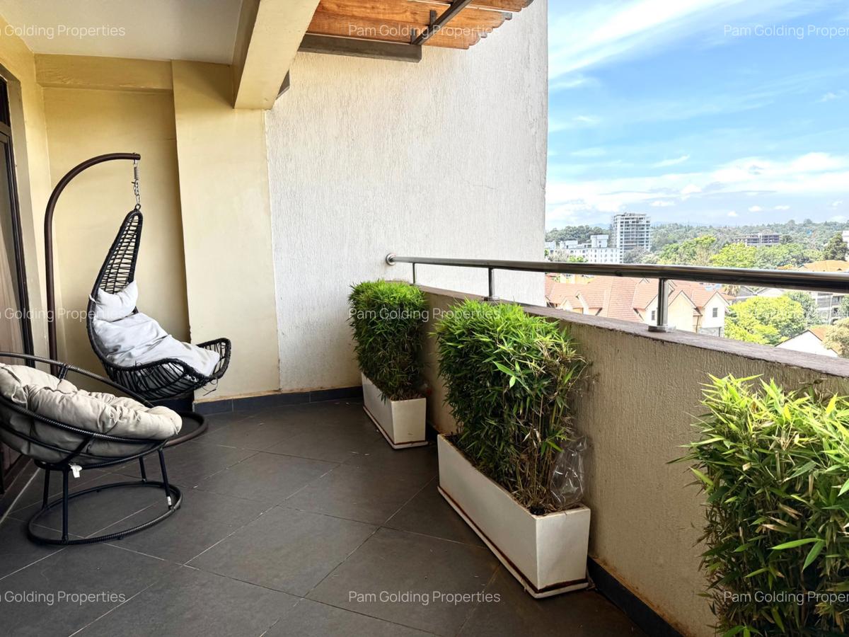 Furnished 4 Bed Apartment with En Suite at Church Road - 16