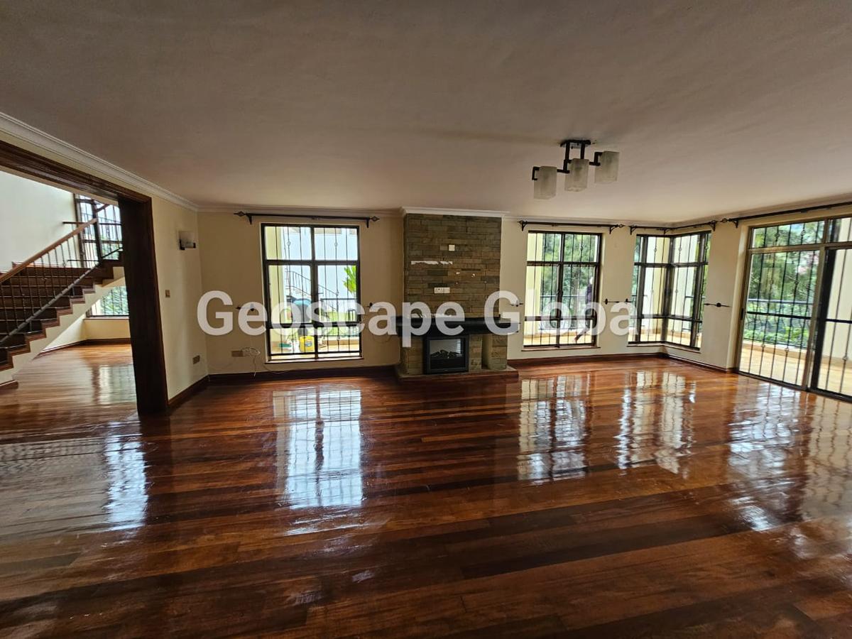 5 Bed House with En Suite in Kitisuru - 16