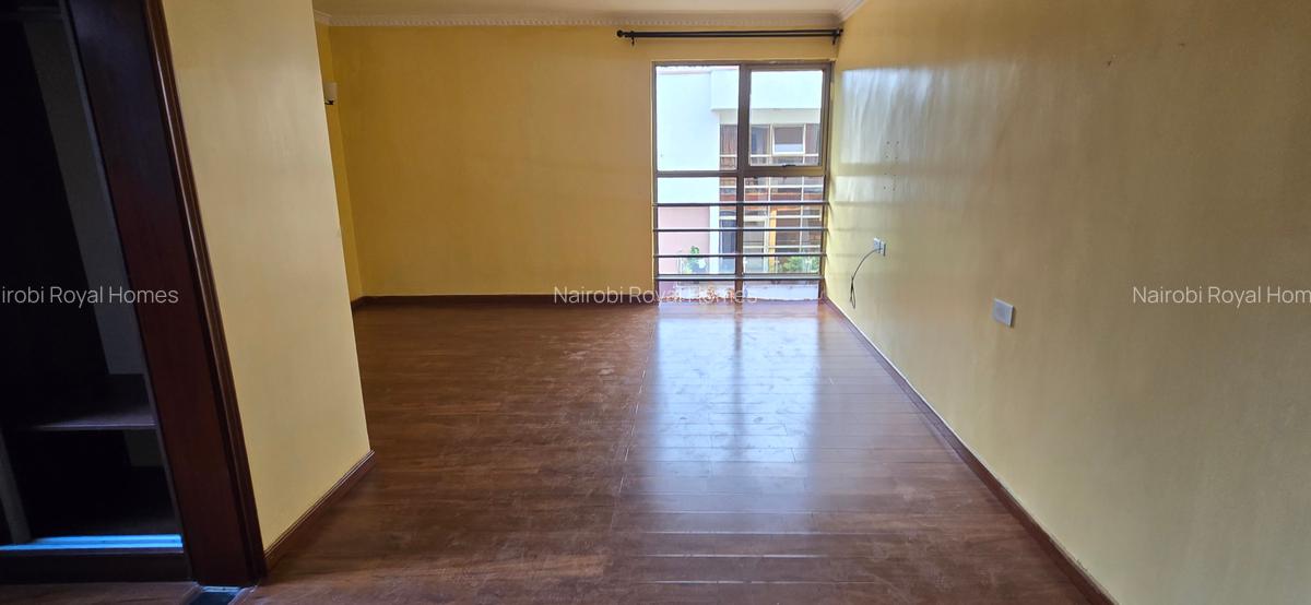 5 Bed Townhouse with En Suite at Lavington Off Convent Drive - 11