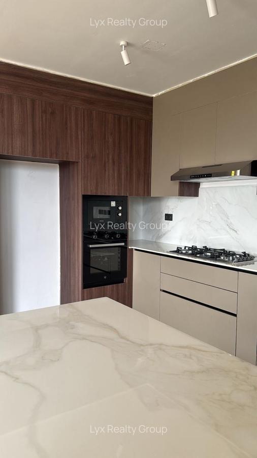 2 Bed Apartment with En Suite in Kitisuru - 5