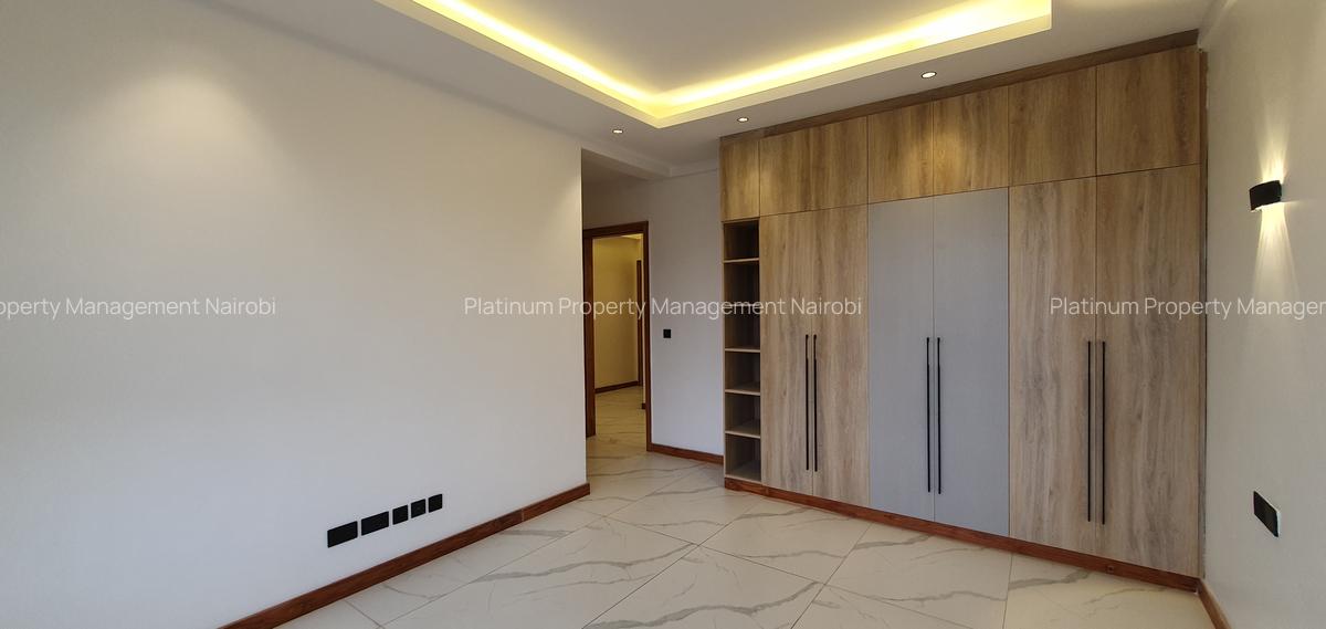 4 Bed Apartment with En Suite at Peponi Rd - 17