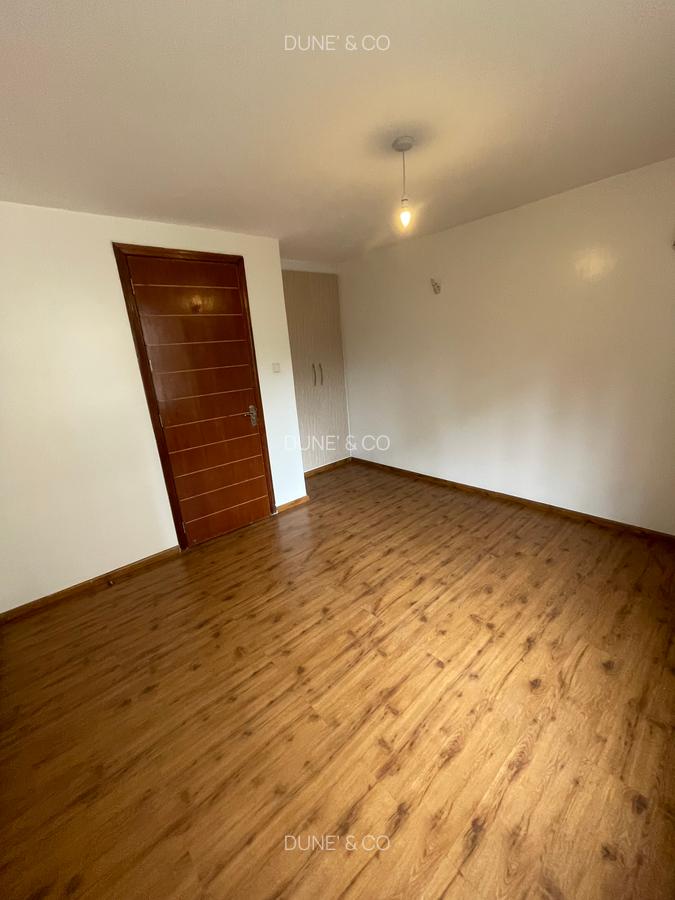 2 Bed Apartment with En Suite in Riverside - 10